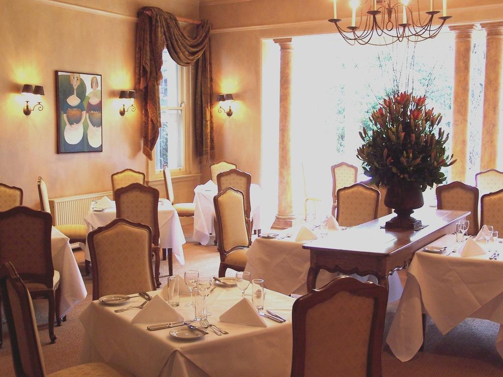 בואוראל Milton Park Country House Hotel & Spa מראה חיצוני תמונה