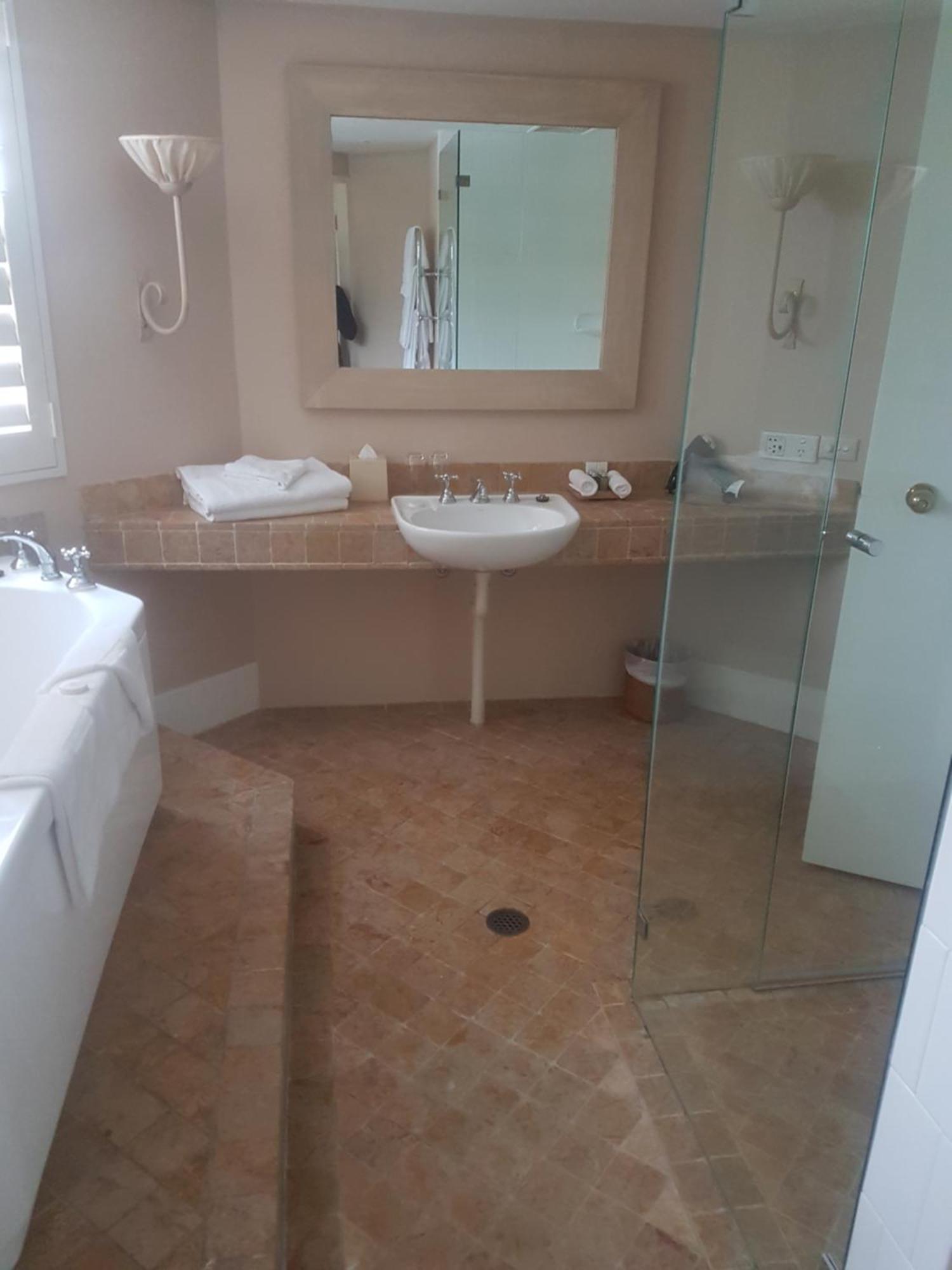 בואוראל Milton Park Country House Hotel & Spa חדר תמונה