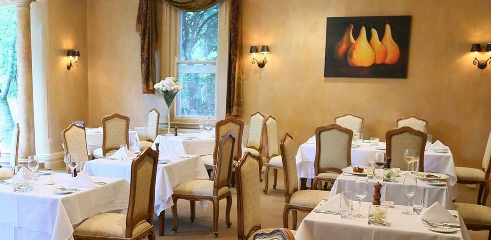 בואוראל Milton Park Country House Hotel & Spa מראה חיצוני תמונה